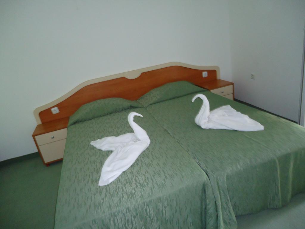 Pension Ruskovi Guesthouse Ράβντα Εξωτερικό φωτογραφία