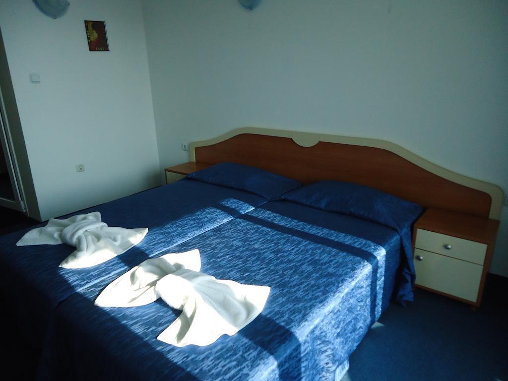 Pension Ruskovi Guesthouse Ράβντα Εξωτερικό φωτογραφία