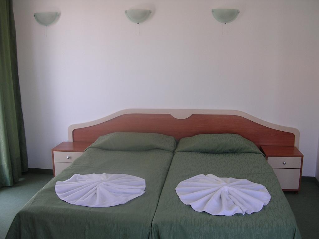 Pension Ruskovi Guesthouse Ράβντα Εξωτερικό φωτογραφία